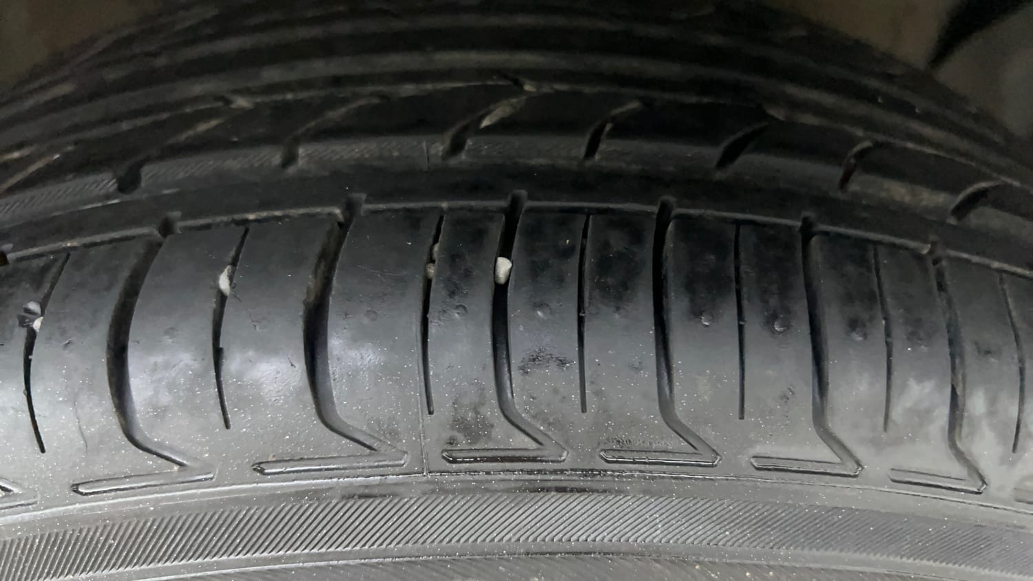 Used 2020 Hyundai Creta SX (O) 1.4 Turbo 7 DCT Petrol Automatic tyres RIGHT FRONT TYRE TREAD VIEW