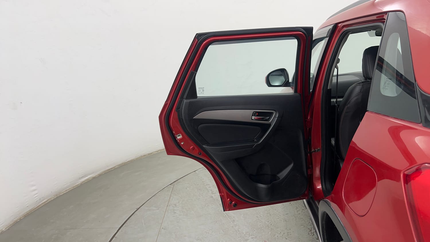Used 2018 Maruti Suzuki Vitara Brezza [2016-2020] ZDi Diesel Manual interior LEFT REAR DOOR OPEN VIEW