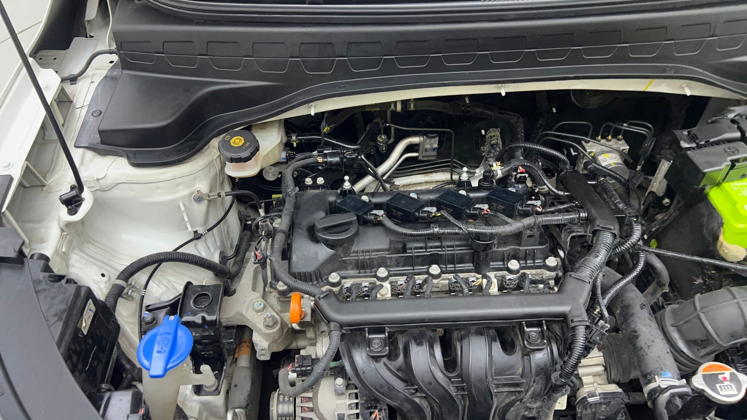 Used 2022 Kia Sonet HTK Plus 1.2 Petrol Manual engine ENGINE RIGHT SIDE VIEW