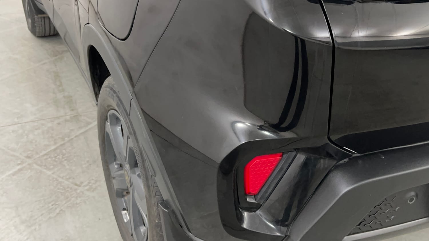 Used 2022 Tata Nexon XZA Plus (HS) Dark Edition Petrol Automatic dents MINOR SCRATCH