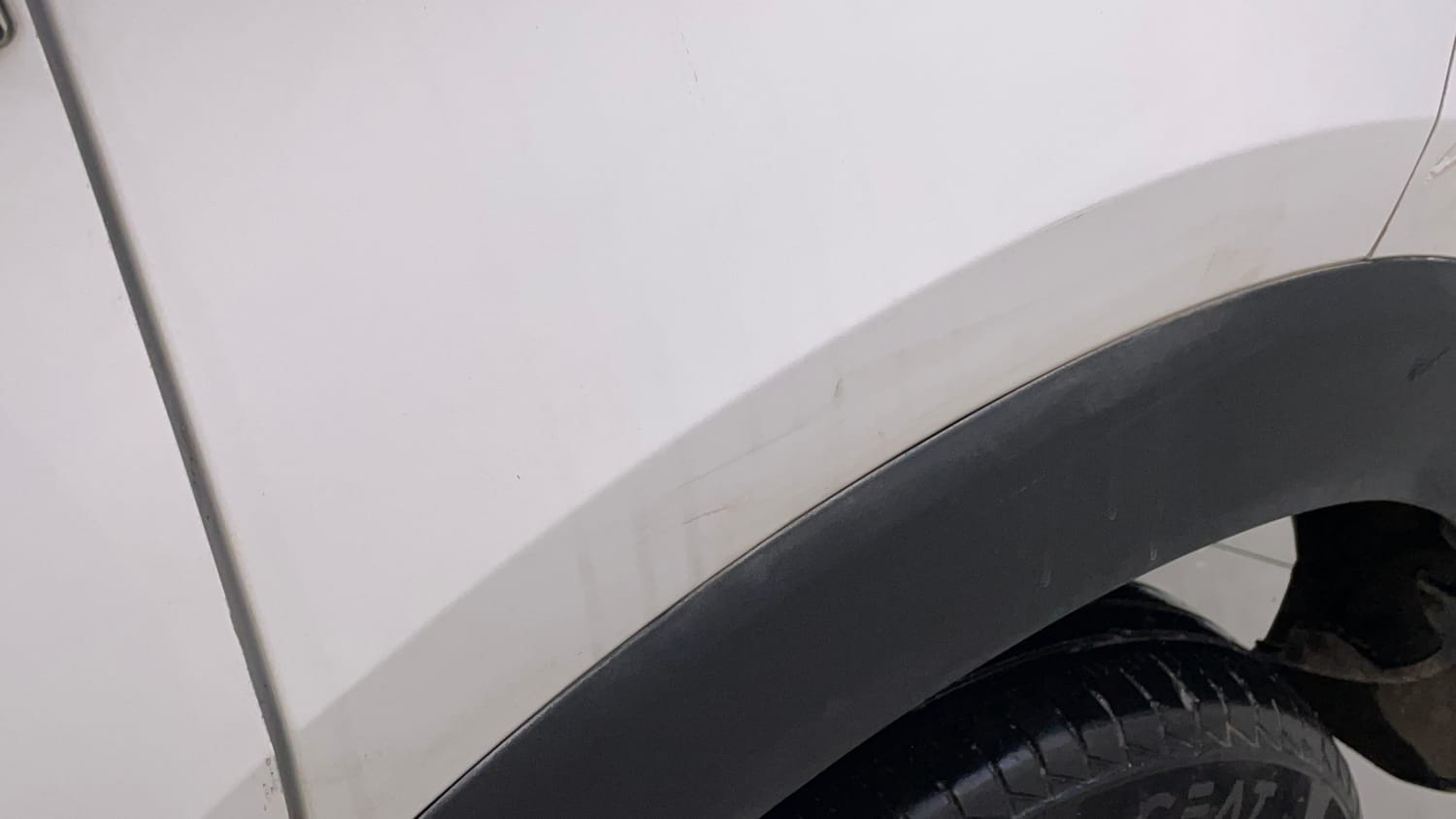 Used 2021 Renault Triber RXE Petrol Manual dents MINOR SCRATCH