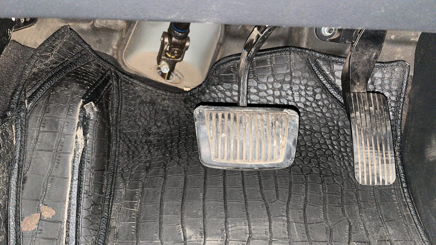 Used 2021 Hyundai Verna SX (O) 1.6 VTVT AT Petrol Automatic interior PEDALS VIEW