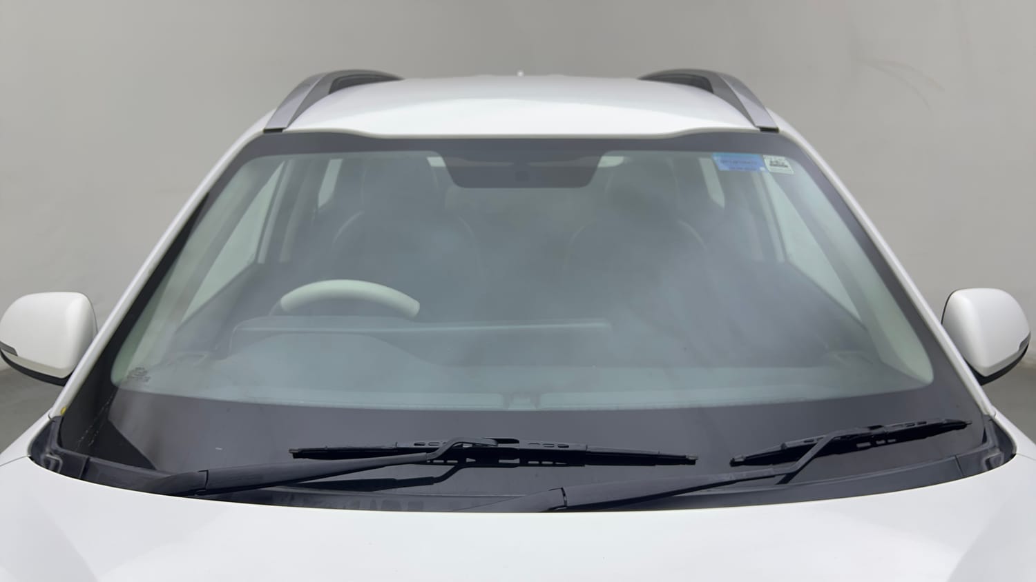 Used 2022 Kia Sonet HTK Plus 1.2 Petrol Manual exterior FRONT WINDSHIELD VIEW