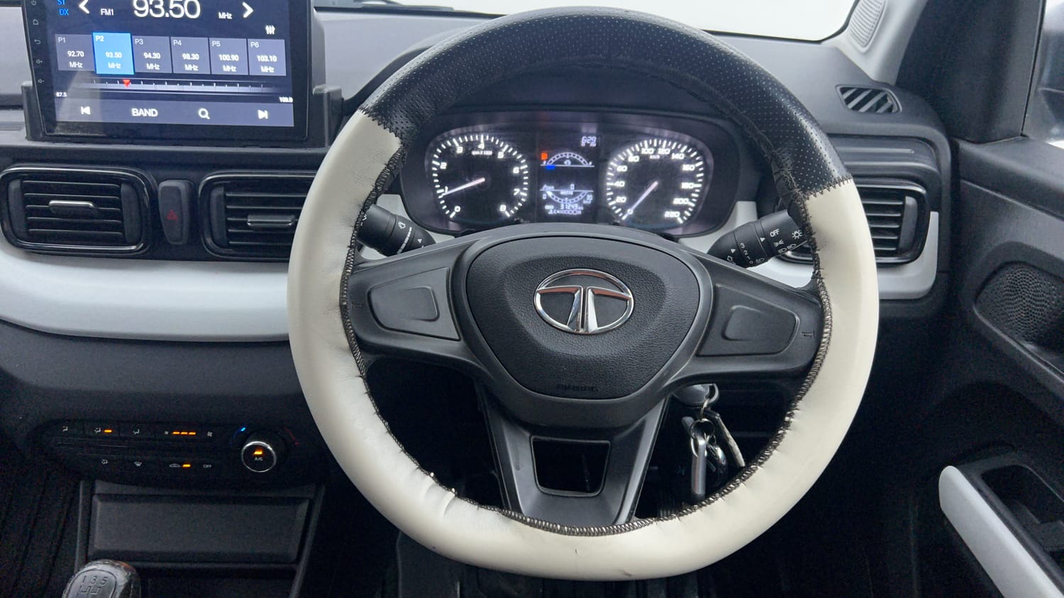 Used 2023 Tata Punch Pure MT Petrol Manual interior STEERING VIEW