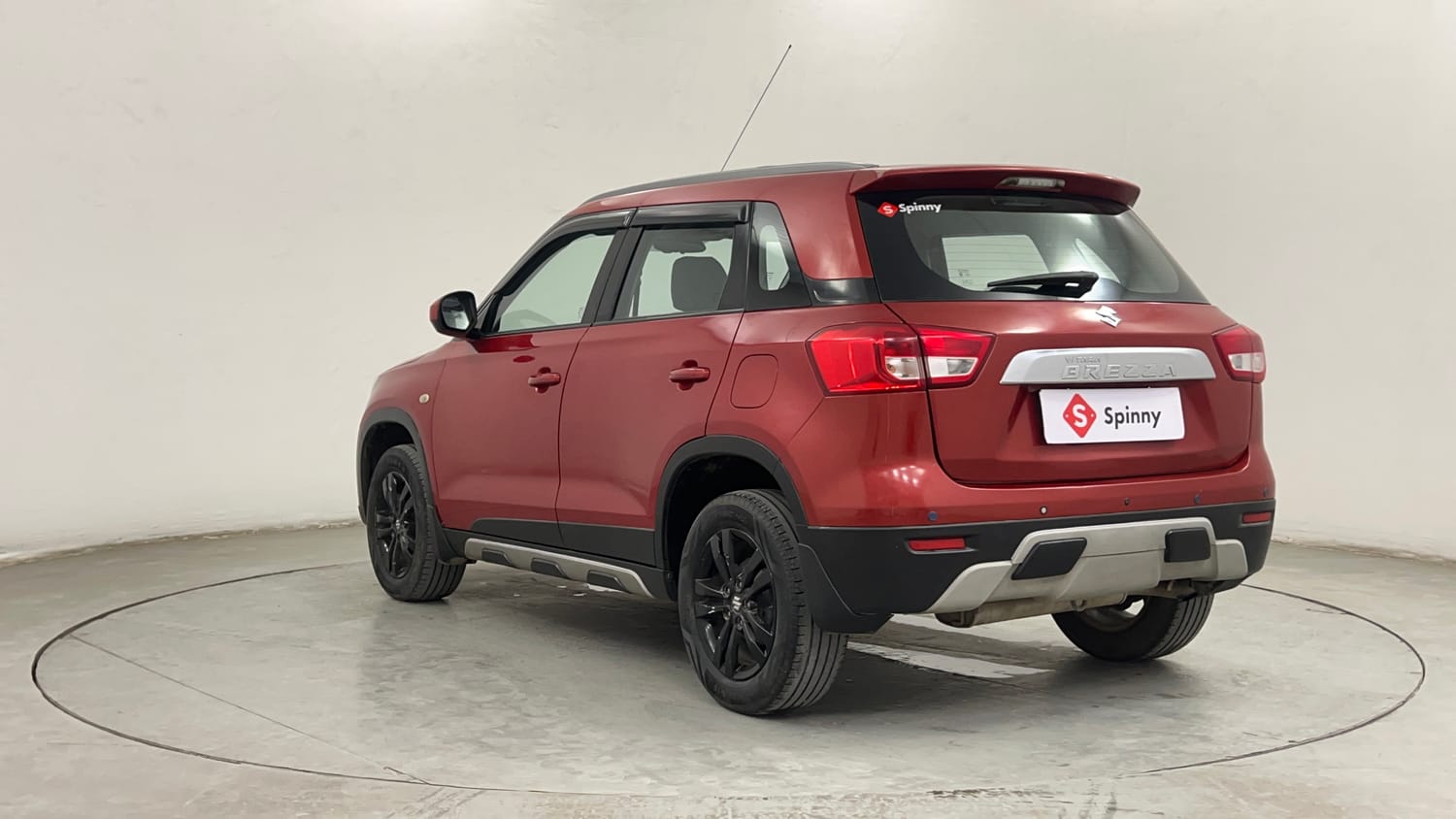 Used 2018 Maruti Suzuki Vitara Brezza [2016-2020] ZDi Diesel Manual exterior LEFT REAR CORNER VIEW
