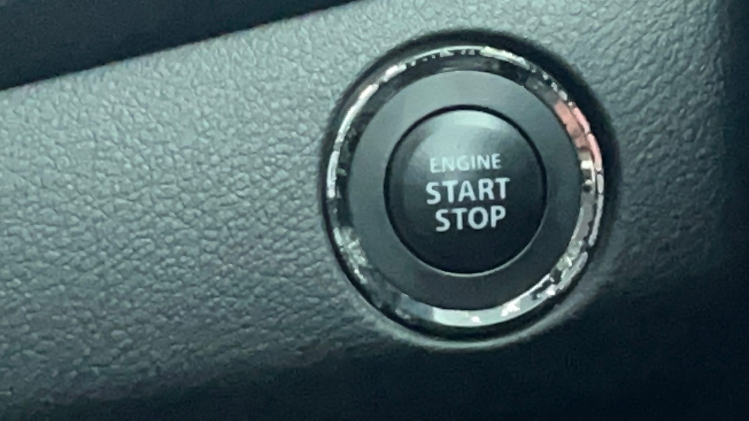 Used 2018 Maruti Suzuki Baleno Alpha 1.2 Petrol Manual top_features Keyless start