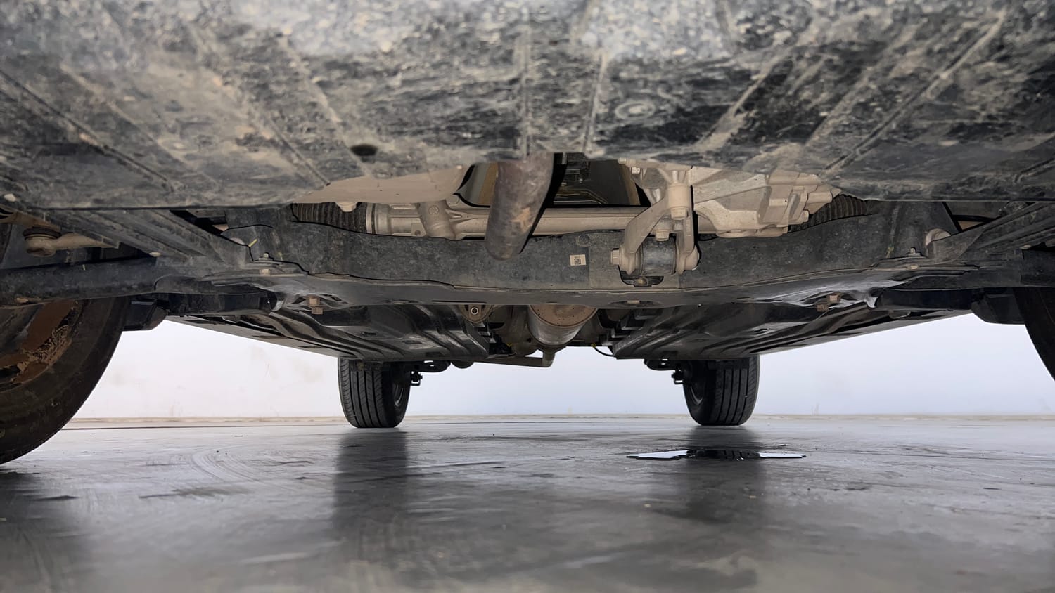 Used 2026 Maruti Suzuki Victoris LXI MT 2W Petrol Manual extra FRONT LEFT UNDERBODY VIEW