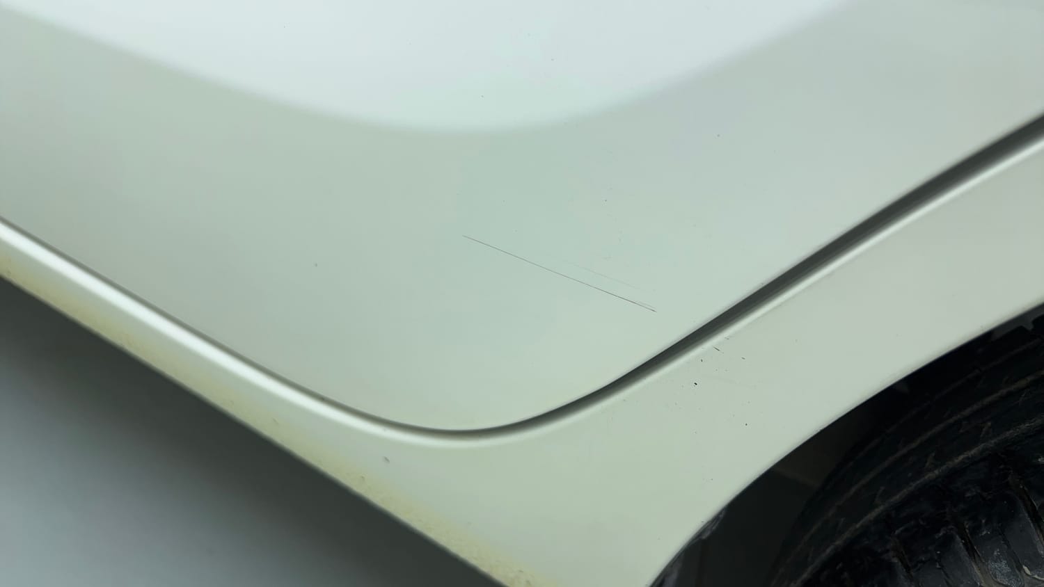 Used 2017 Maruti Suzuki Dzire VXi AMT Petrol Automatic dents MINOR SCRATCH