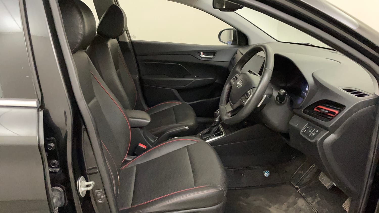 Used 2021 Hyundai Verna SX (O) 1.6 VTVT AT Petrol Automatic interior RIGHT SIDE FRONT DOOR CABIN VIEW