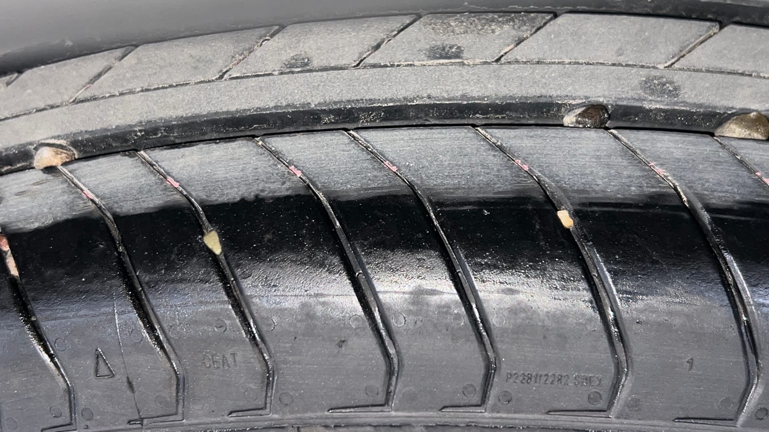 Used 2026 Maruti Suzuki Victoris LXI MT 2W Petrol Manual tyres LEFT REAR TYRE TREAD VIEW