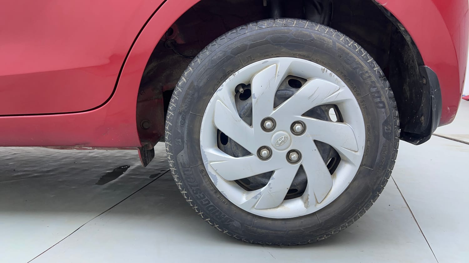 Used 2019 Hyundai Santro Sportz CNG Cng Manual tyres LEFT REAR TYRE RIM VIEW