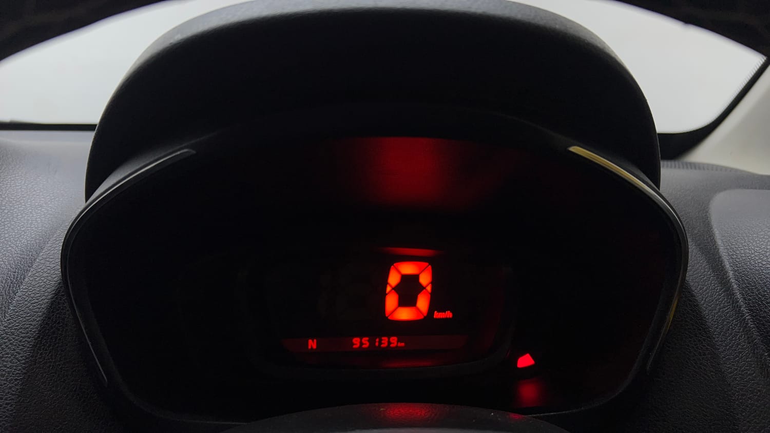 Used 2018 Renault Kwid 1.0 Marvel Iron Man Edition AMT Petrol Automatic interior CLUSTERMETER VIEW