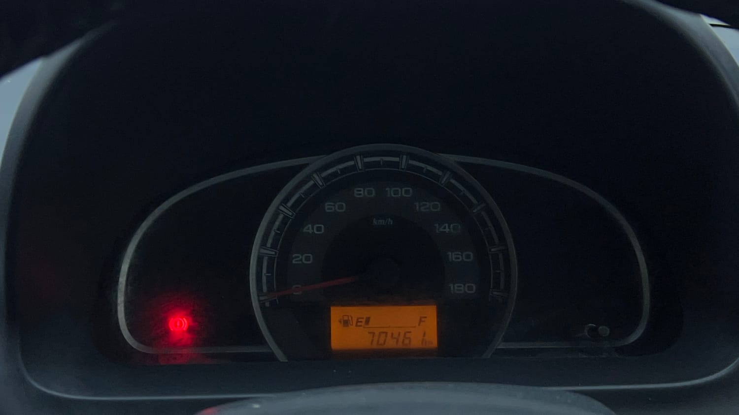 Used 2018 Maruti Suzuki Alto 800 LXi Petrol Manual interior CLUSTERMETER VIEW