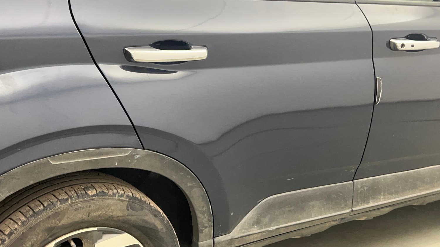 Used 2019 Hyundai Venue SX Plus 1.0 Turbo DCT Petrol Automatic dents MINOR SCRATCH