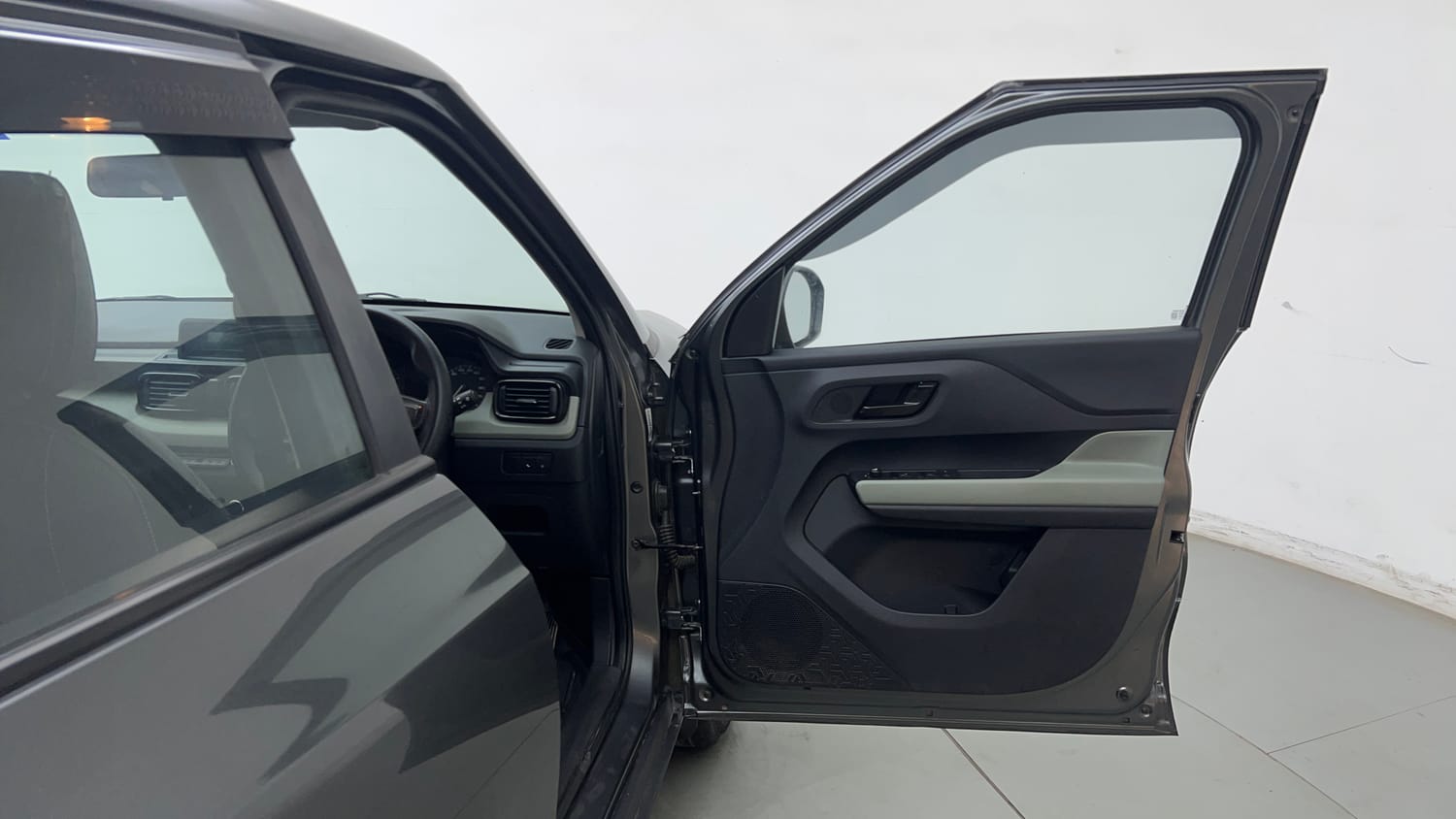Used 2022 Tata Punch Adventure MT Petrol Manual interior RIGHT FRONT DOOR OPEN VIEW