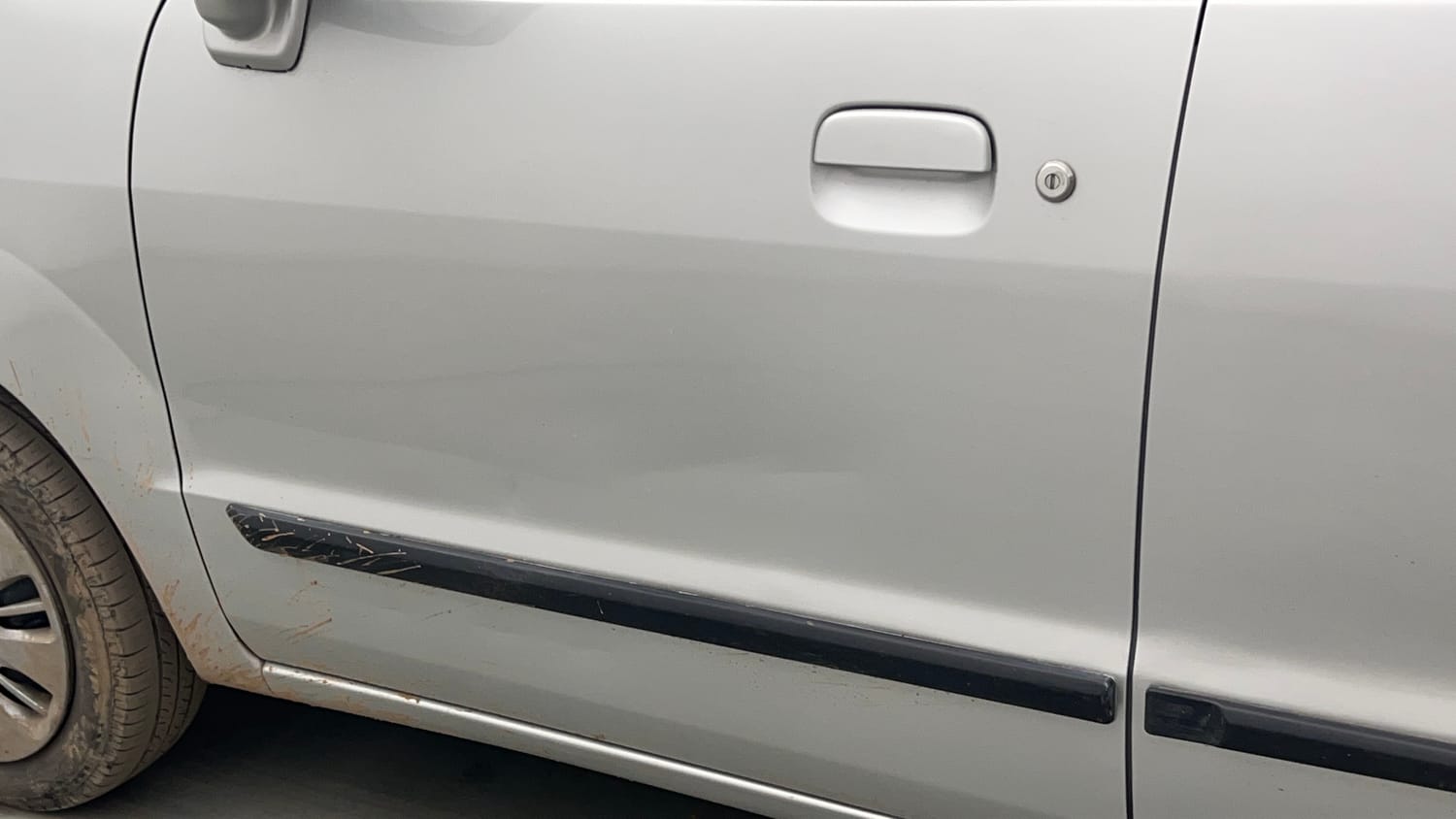 Used 2012 null Petrol Manual dents MINOR DENT