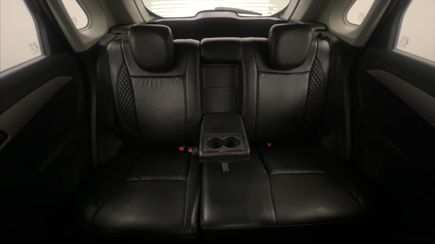 Used 2017 Maruti Suzuki Vitara Brezza ZDi+ Dual Tone Diesel Manual interior REAR SEAT CONDITION VIEW