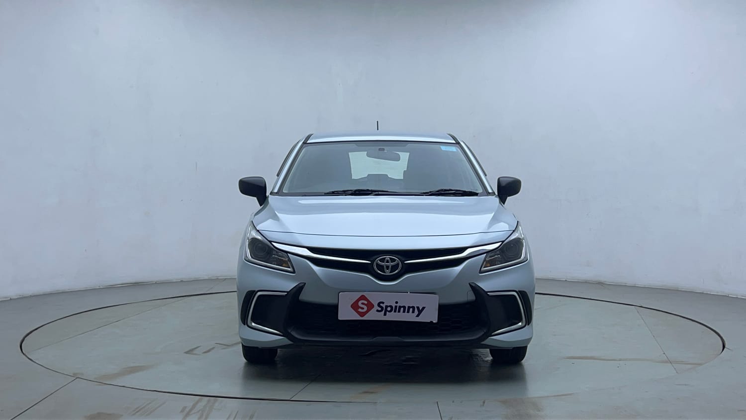 Used 2024 Toyota Glanza E Petrol Manual exterior FRONT VIEW