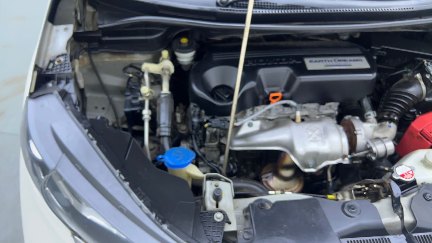 Used 2018 Honda WR-V VX MT Diesel Diesel Manual engine ENGINE RIGHT SIDE VIEW