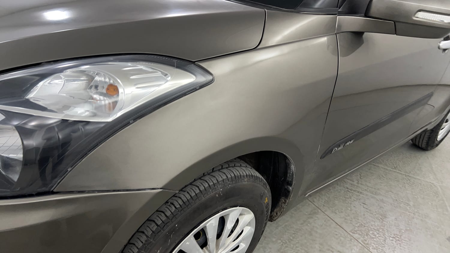 Used 2015 Maruti Suzuki Swift Dzire VXI Petrol Manual dents MINOR DENT