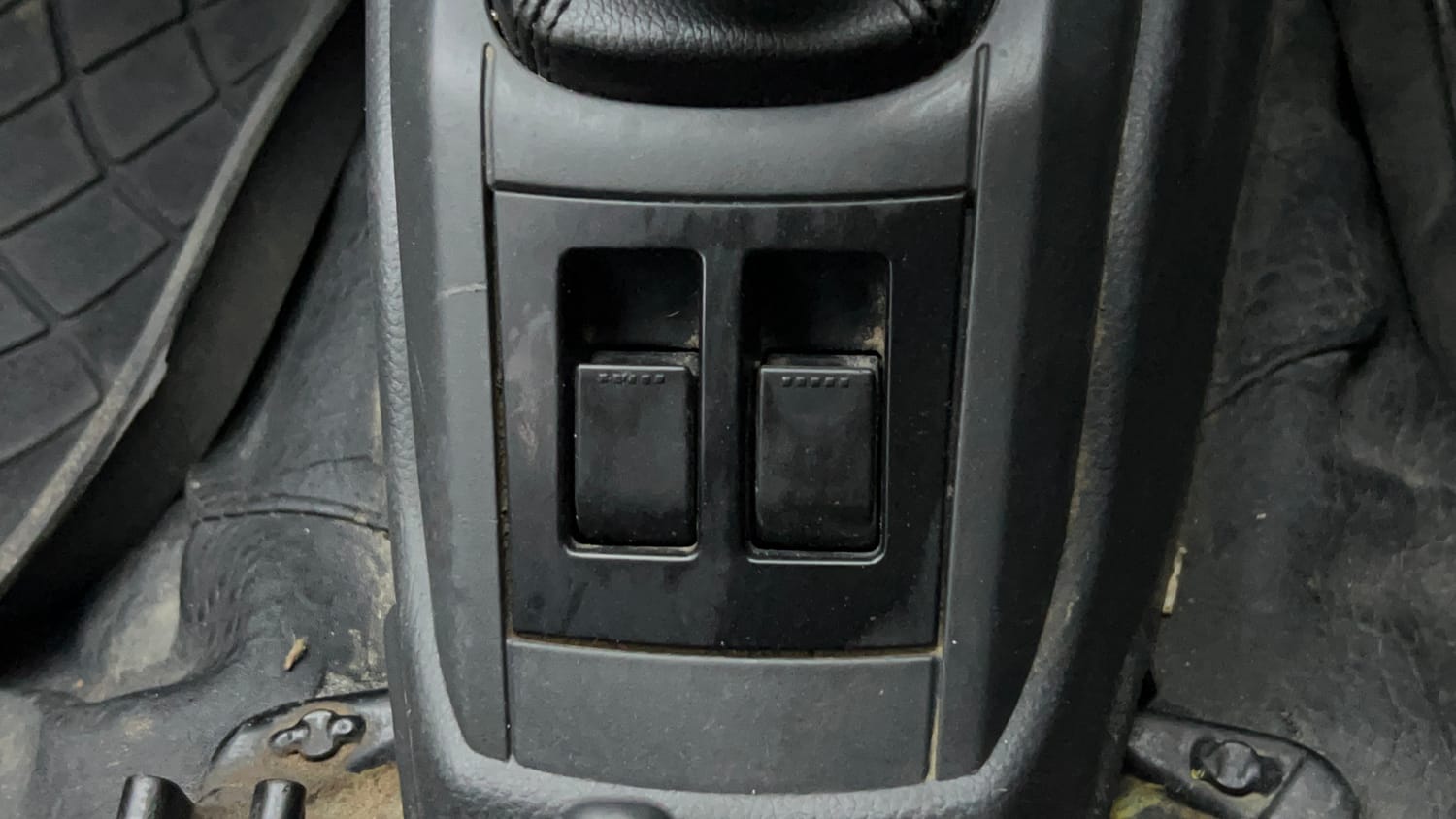 Used 2018 Maruti Suzuki Alto 800 LXi Petrol Manual top_features Power windows