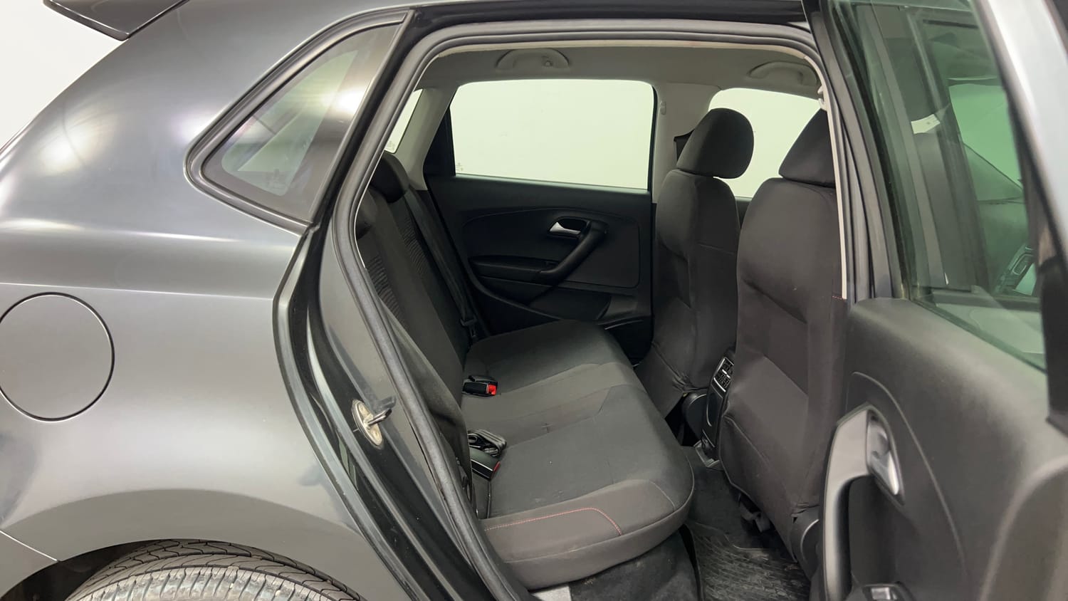 Used 2020 Volkswagen Polo Highline Plus 1.0L TSI Petrol Manual interior RIGHT SIDE REAR DOOR CABIN VIEW