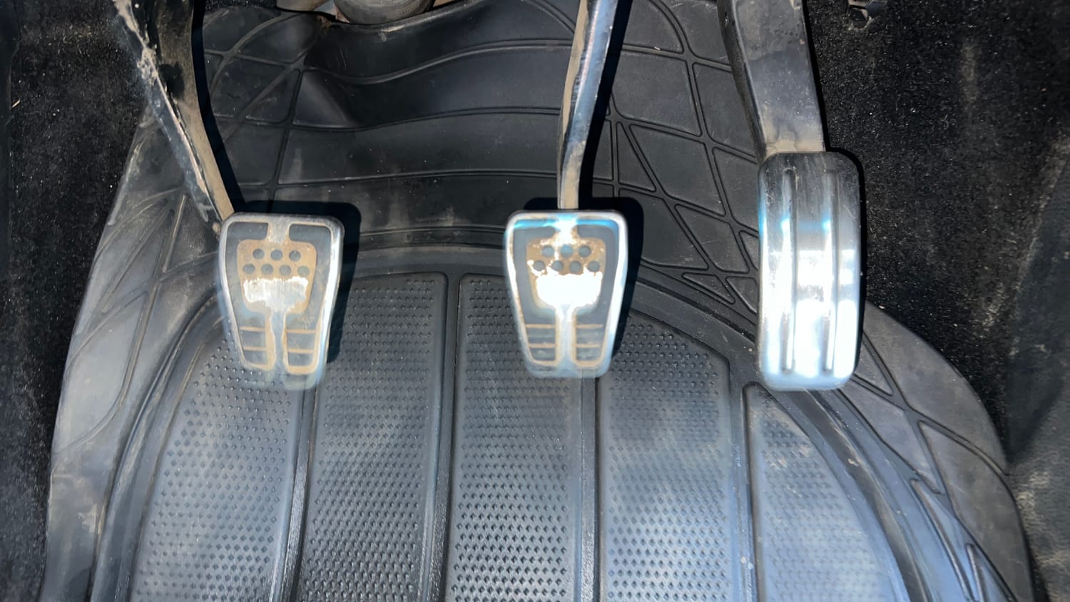 Used 2018 Ford EcoSport Titanium 1.5L Ti-VCT Petrol Manual interior PEDALS VIEW