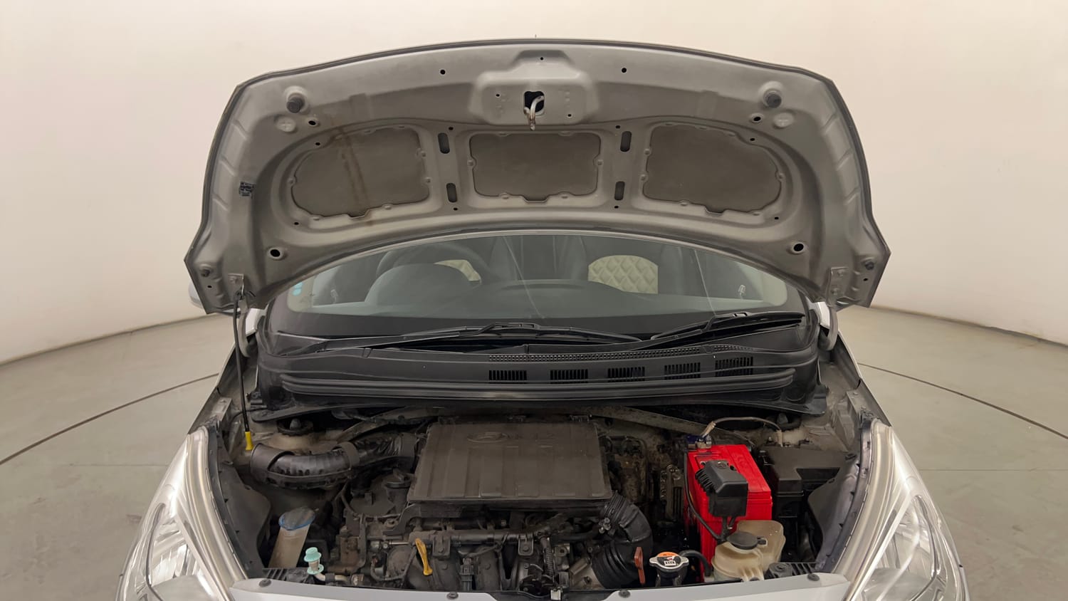 Used 2019 Hyundai Grand i10 Sportz AT 1.2 Kappa VTVT Petrol Automatic engine ENGINE & BONNET OPEN FRONT VIEW