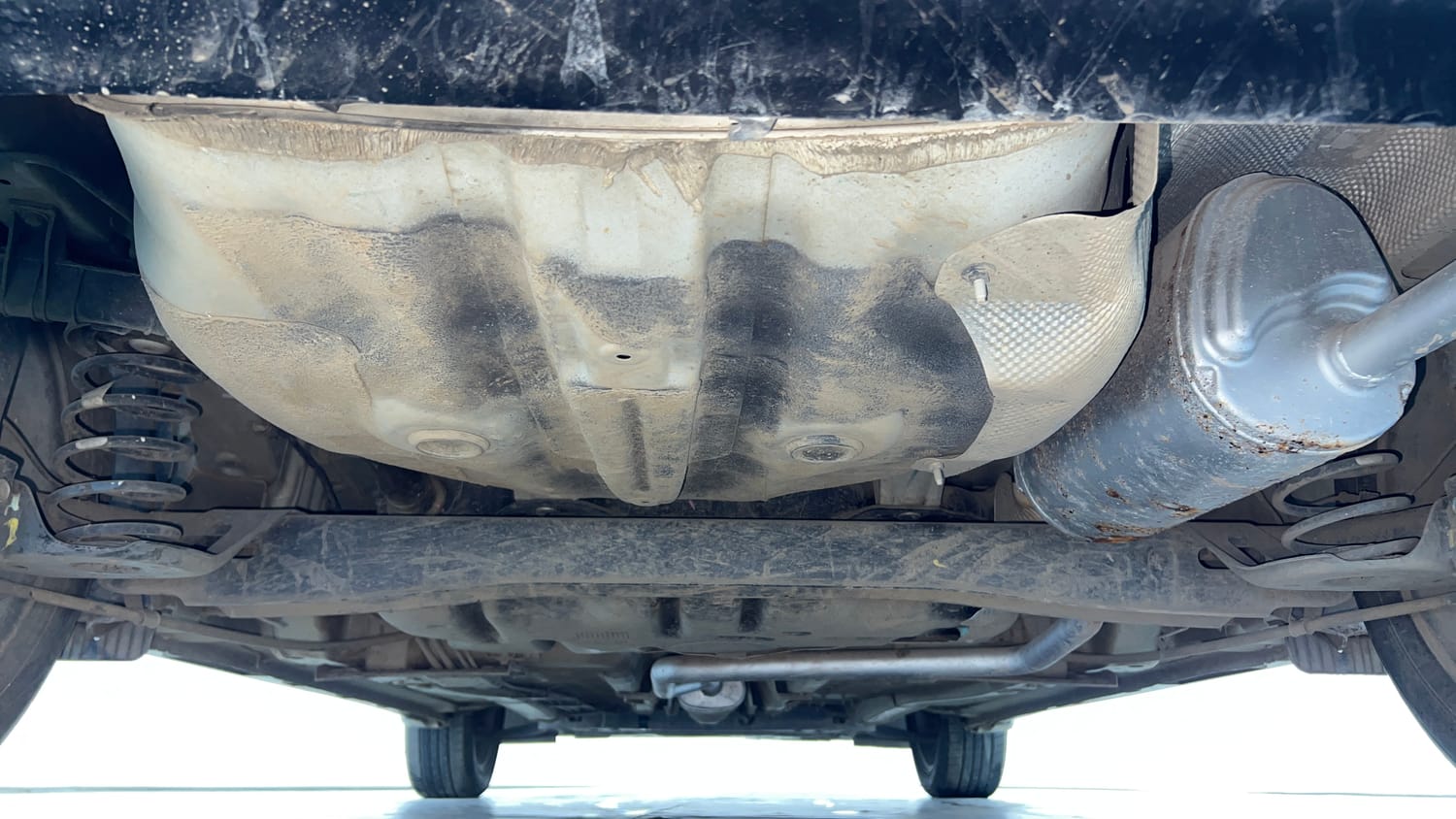 Used 2023 Hyundai New i20 Asta (O) 1.2 MT Petrol Manual extra REAR UNDERBODY VIEW (TAKEN FROM REAR)
