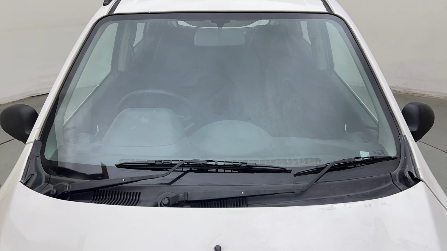 Used 2018 Maruti Suzuki Alto 800 LXi Petrol Manual exterior FRONT WINDSHIELD VIEW
