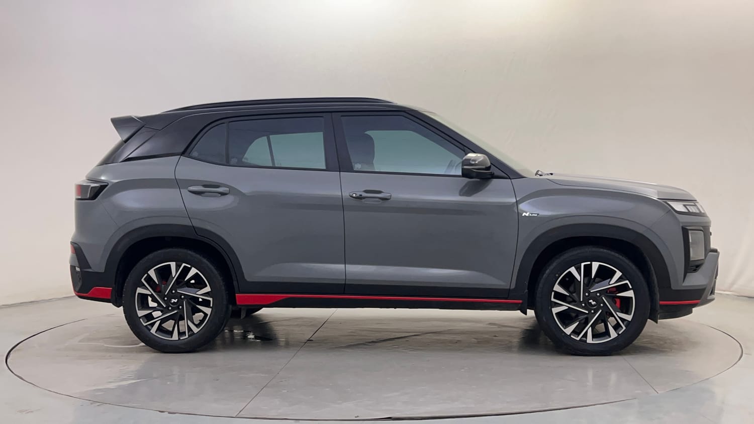 Used 2025 Hyundai Creta N-Line N10 1.5 Turbo MT Dual Tone Petrol Manual exterior RIGHT SIDE VIEW