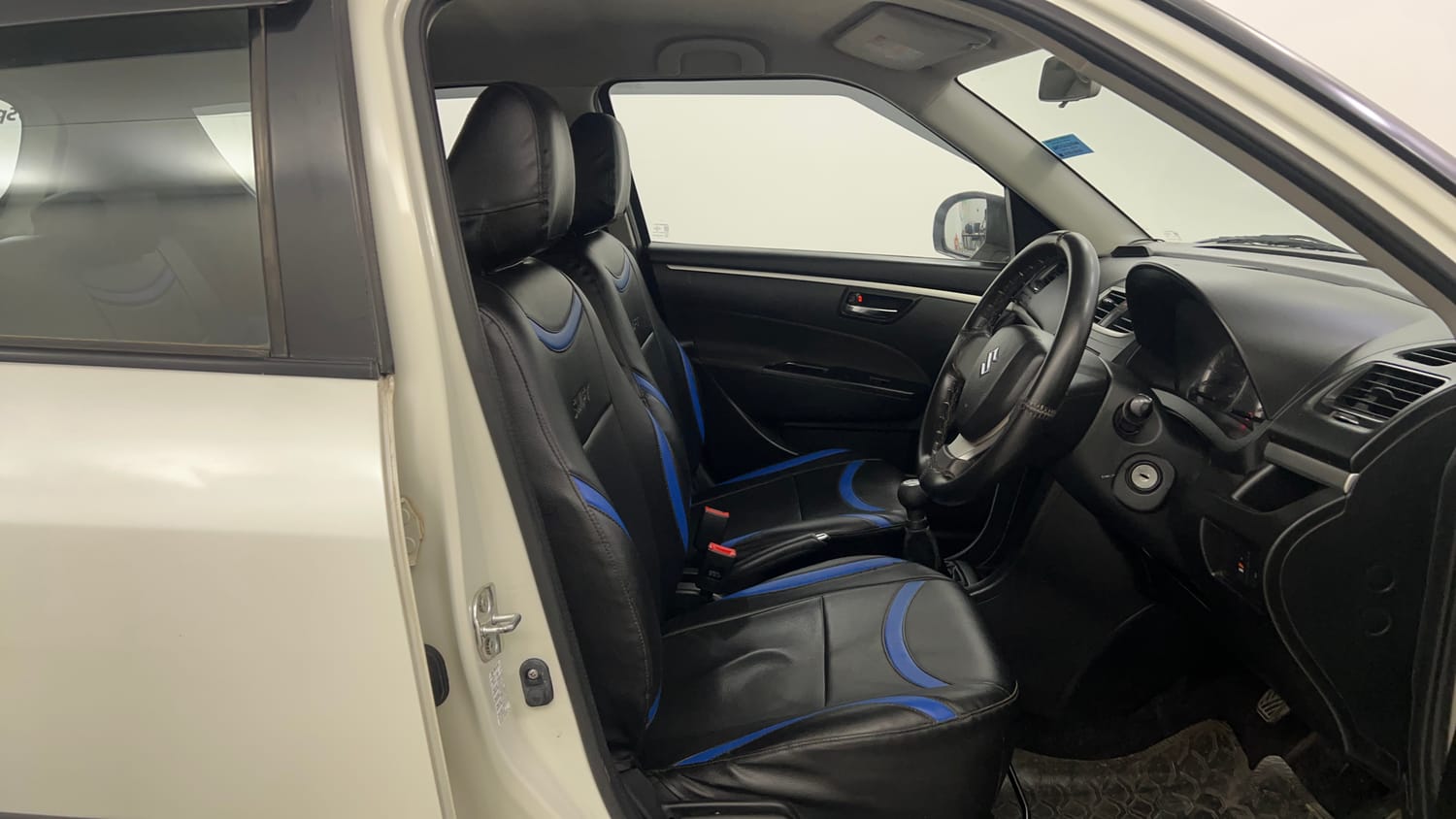 Used 2013 Maruti Suzuki Swift VXi Petrol Manual interior RIGHT SIDE FRONT DOOR CABIN VIEW