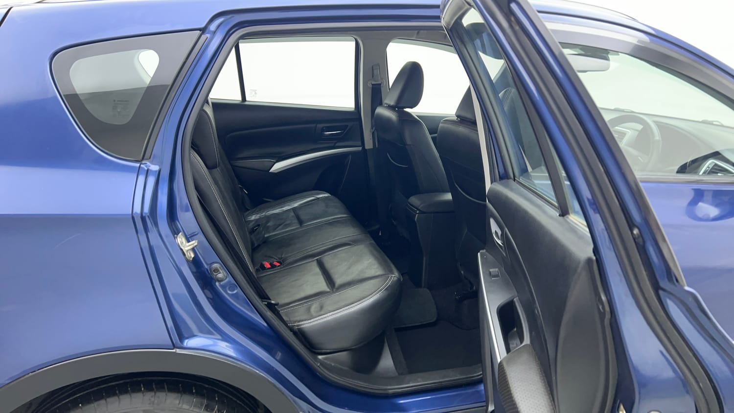 Used 2020 Maruti Suzuki S-Cross Alpha Petrol Manual interior RIGHT SIDE REAR DOOR CABIN VIEW