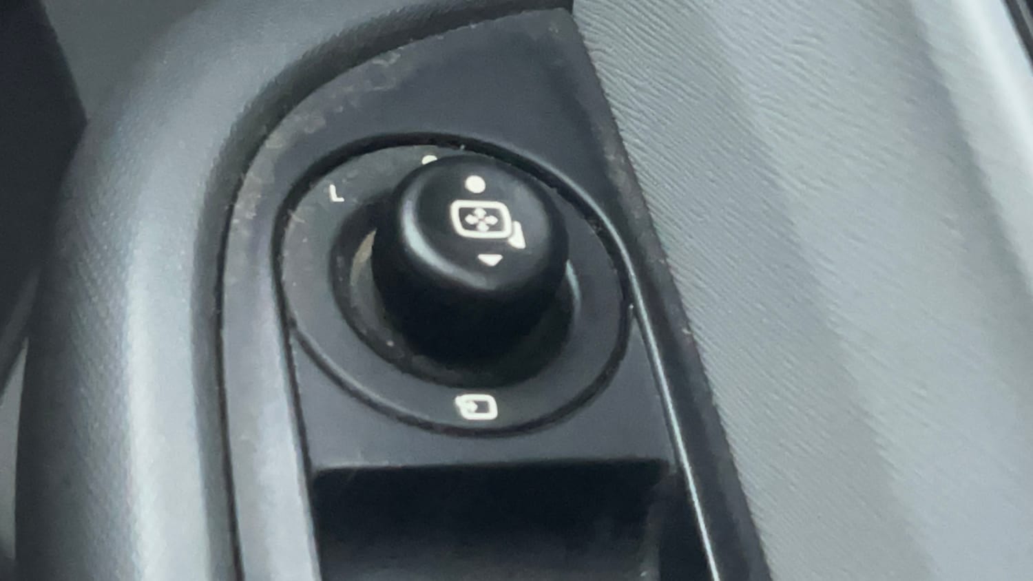Used 2020 Tata Altroz XM Petrol Petrol Manual top_features Adjustable ORVM