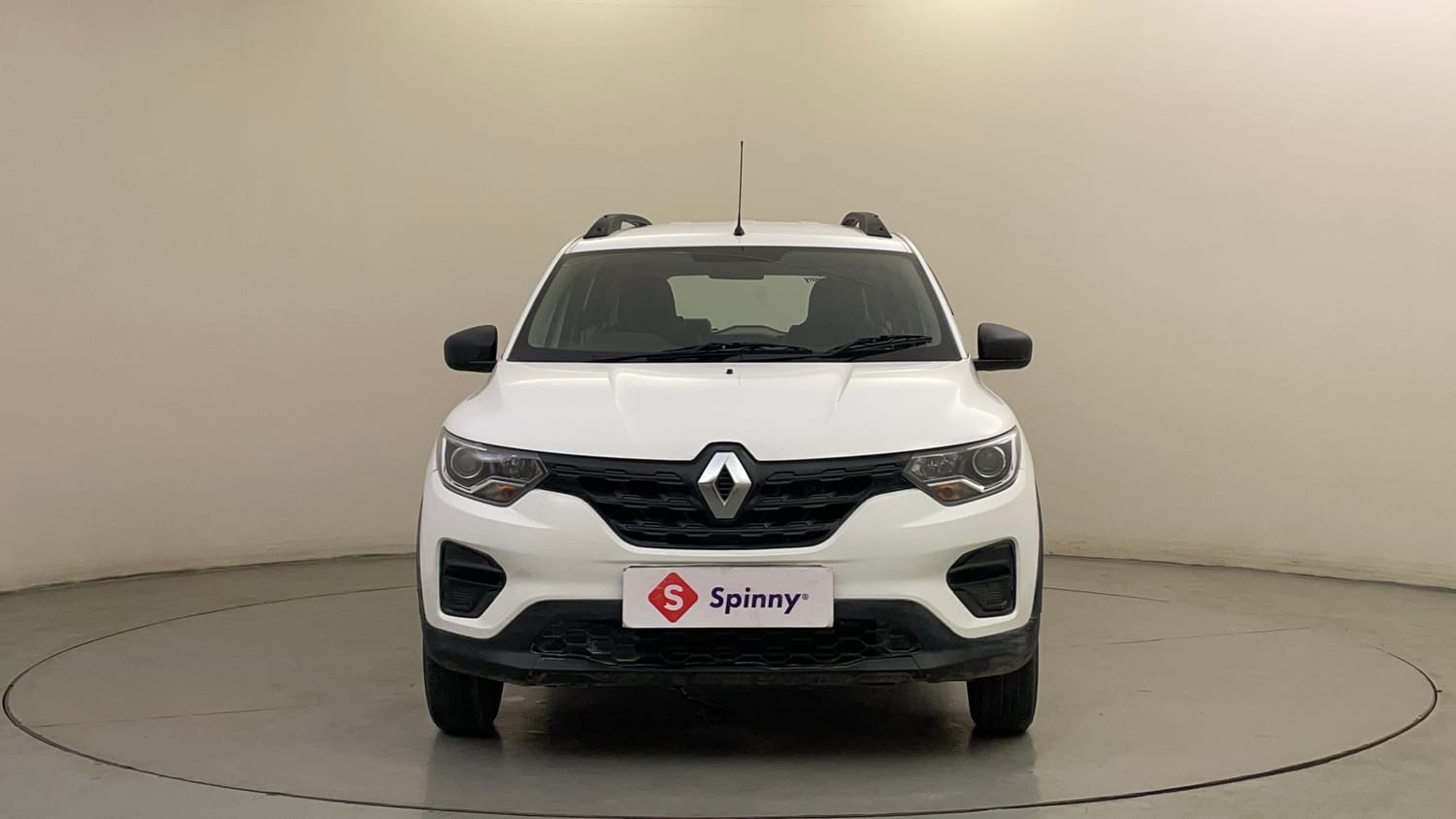 Used 2021 Renault Triber RXE Petrol Manual exterior FRONT VIEW