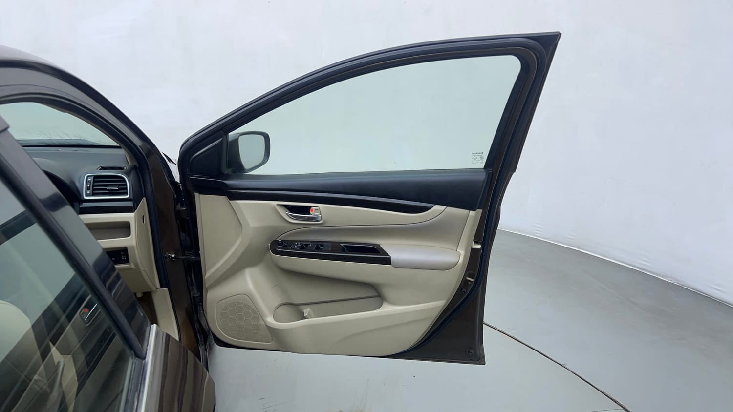 Used 2017 Maruti Suzuki Ciaz ZDi SHVS Diesel Manual interior RIGHT FRONT DOOR OPEN VIEW