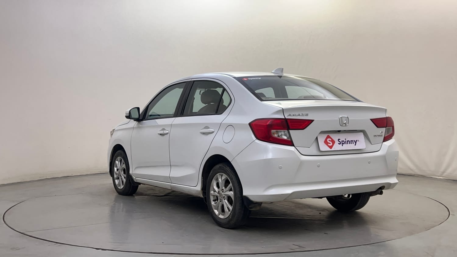 Used 2020 Honda Amaze 1.2 VX CVT Petrol Petrol Automatic exterior LEFT REAR CORNER VIEW