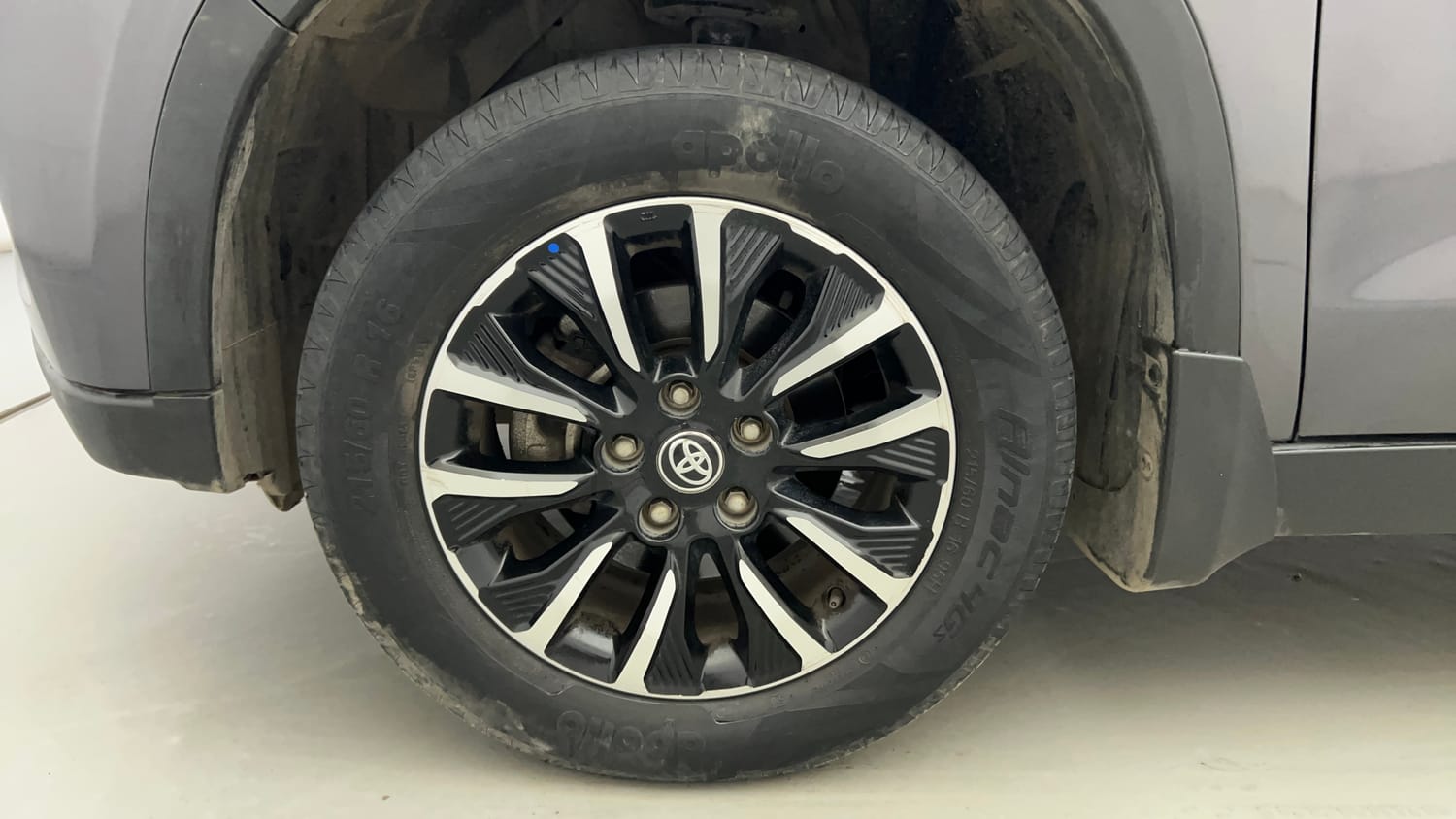Used 2022 Toyota Urban Cruiser Premium Grade AT Petrol Automatic tyres LEFT FRONT TYRE RIM VIEW