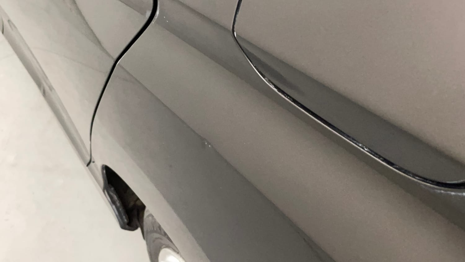 Used 2016 Honda City VX Petrol Manual dents MINOR DENT