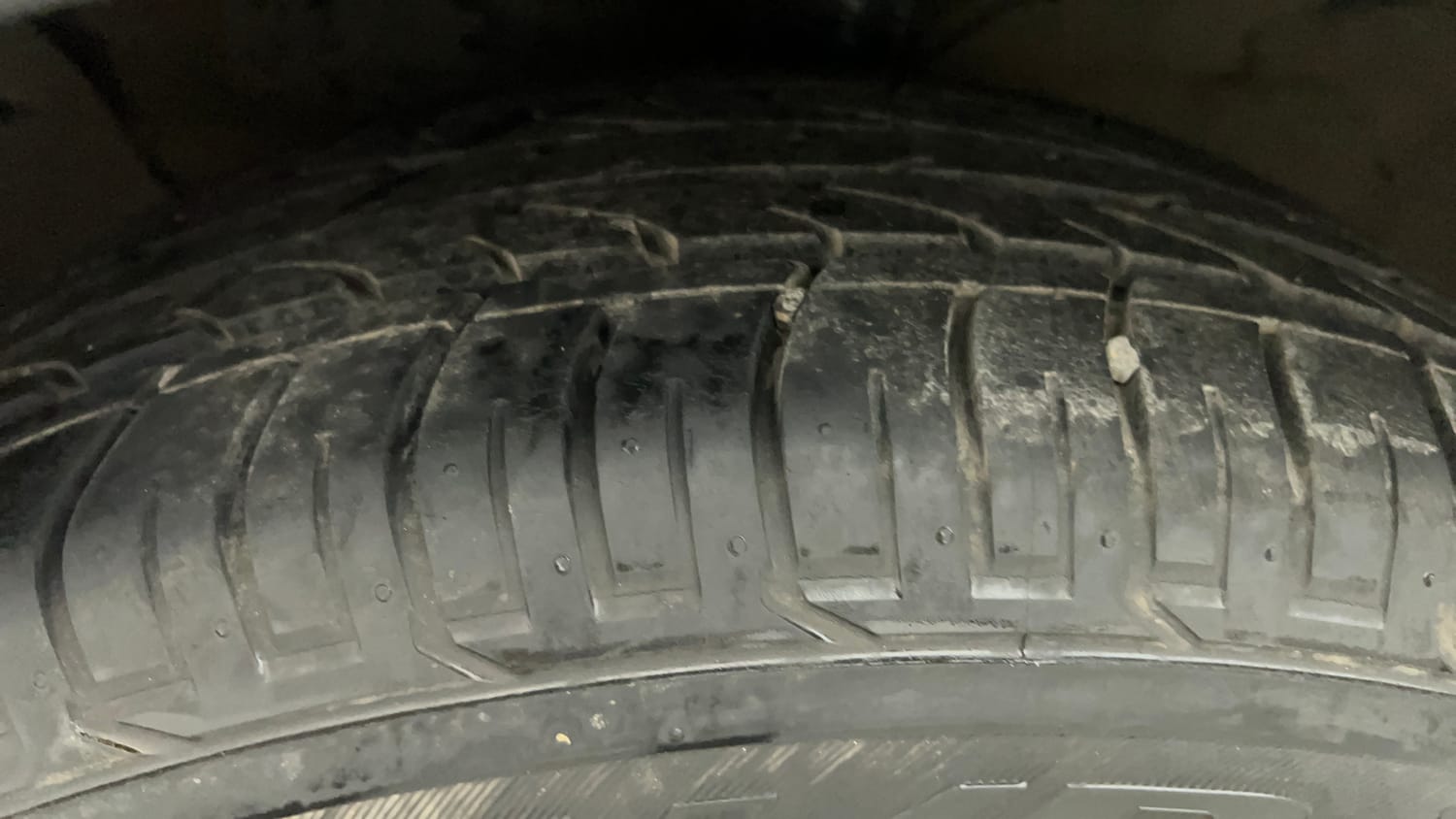 Used 2017 Hyundai Creta 1.6 SX Plus AT Petrol Petrol Automatic tyres LEFT FRONT TYRE TREAD VIEW