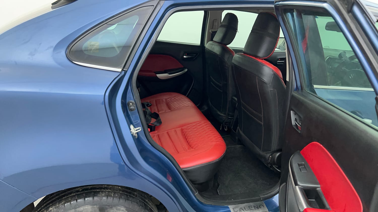 Used 2016 Maruti Suzuki Baleno Zeta 1.2 Petrol Manual interior RIGHT SIDE REAR DOOR CABIN VIEW