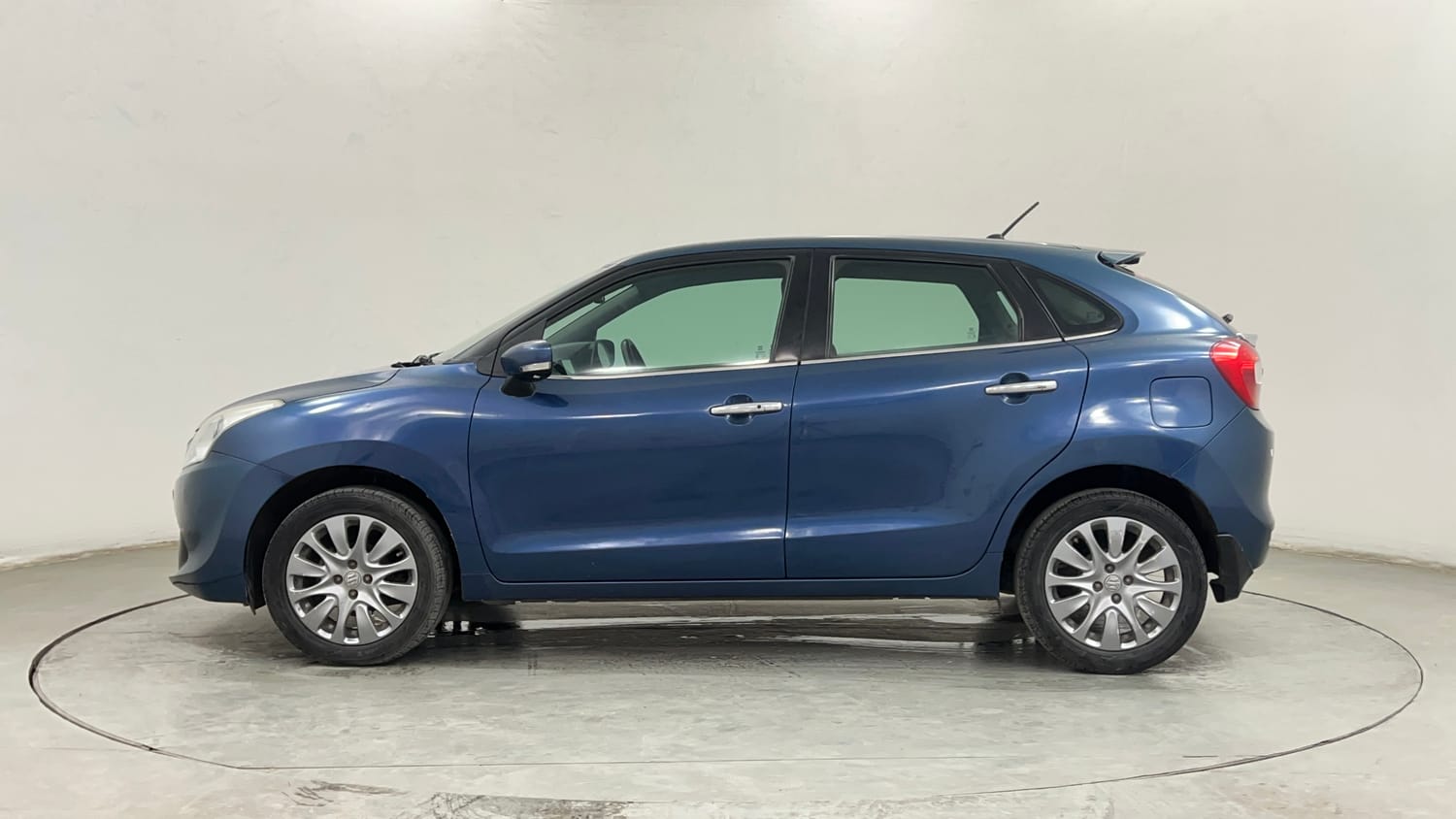 Used 2016 Maruti Suzuki Baleno Zeta 1.2 Petrol Manual exterior LEFT SIDE VIEW