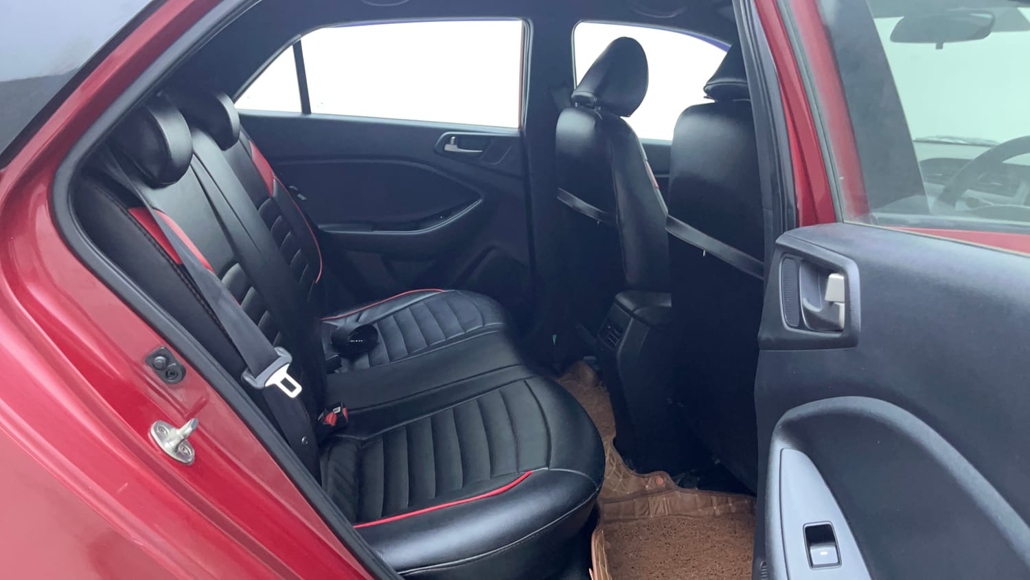 Used 2017 Hyundai Elite i20 Asta 1.2 Dual Tone Petrol Manual interior RIGHT SIDE REAR DOOR CABIN VIEW