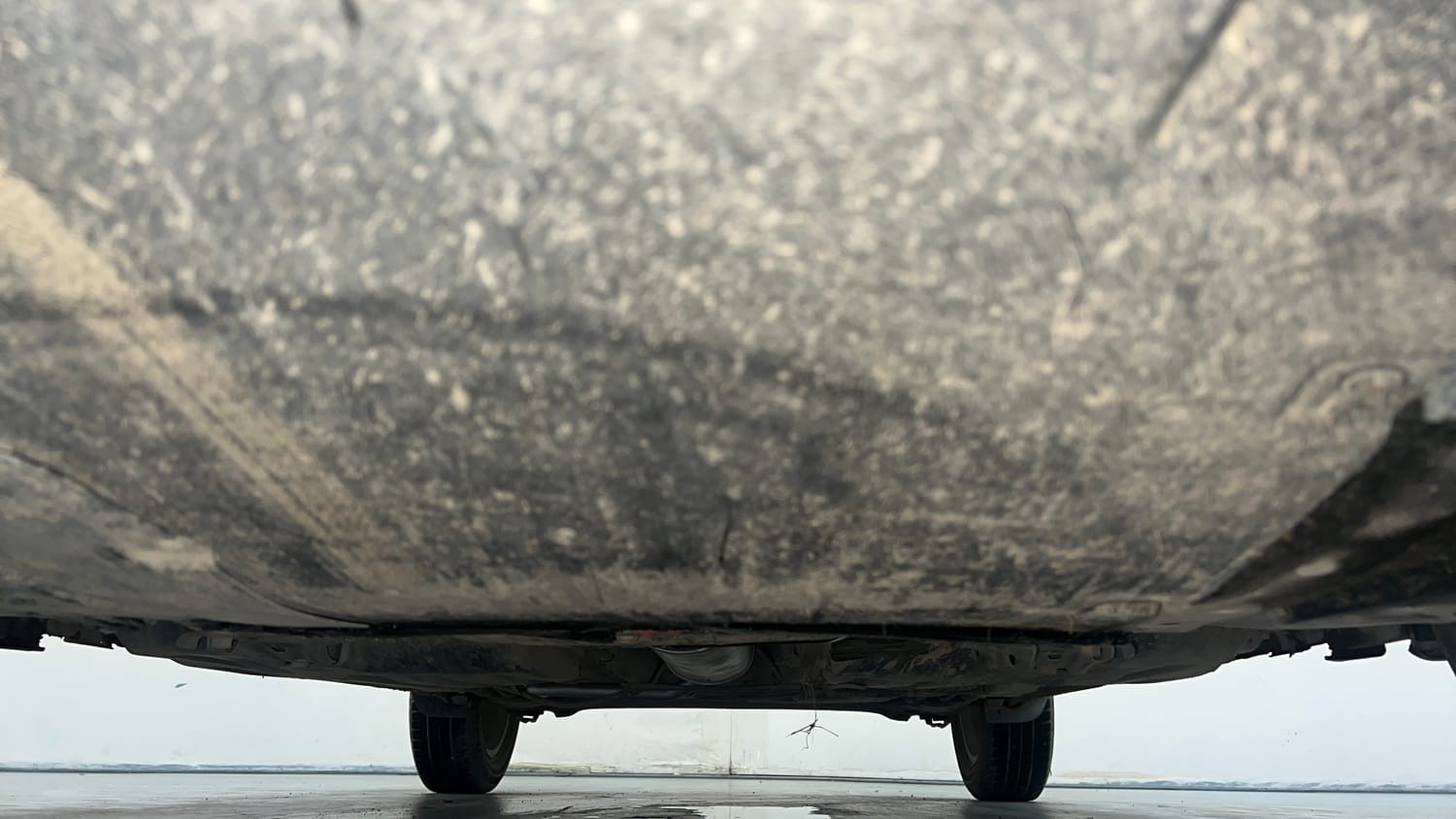 Used 2020 Maruti Suzuki Dzire ZXi Petrol Manual extra FRONT LEFT UNDERBODY VIEW