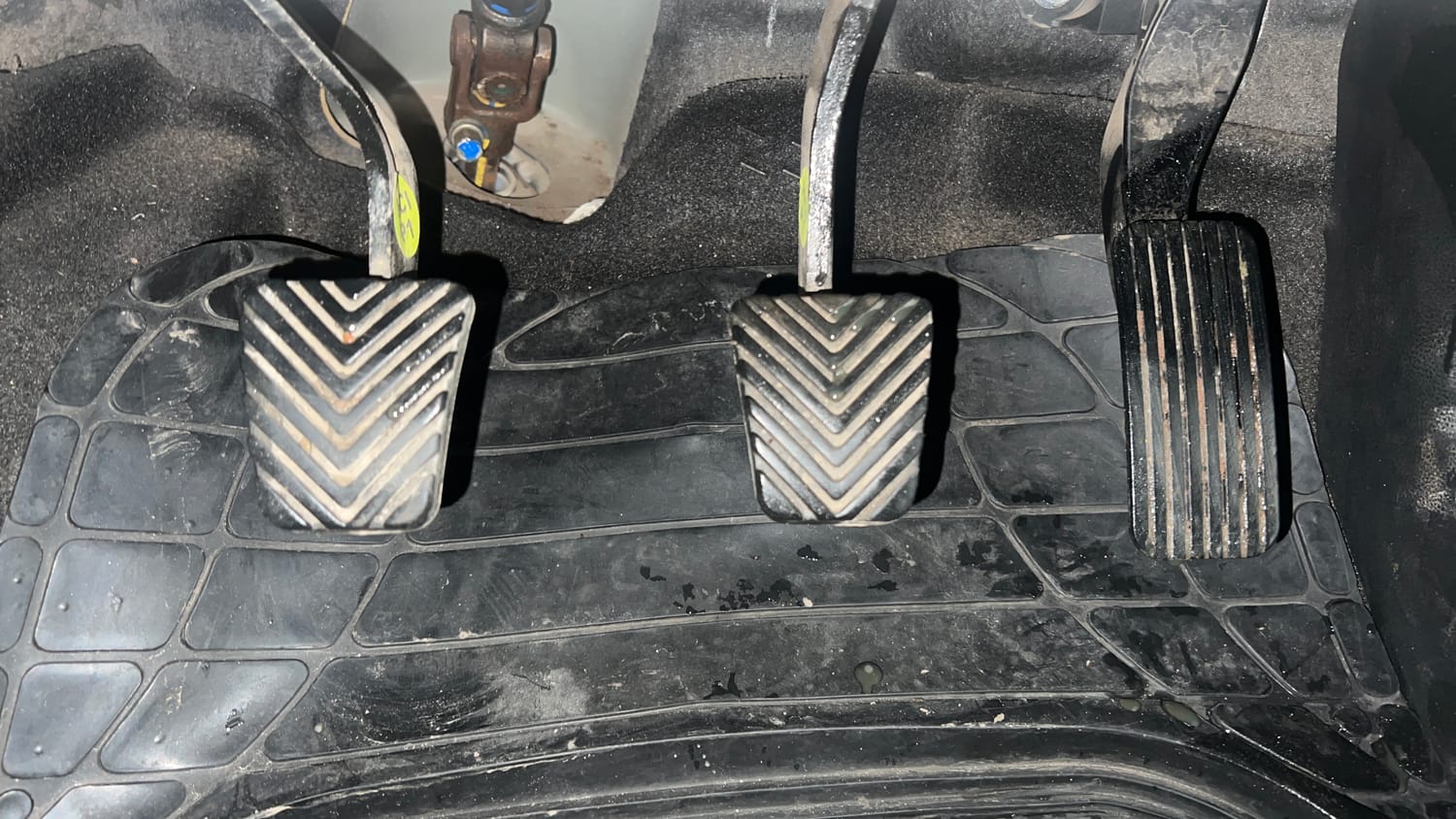 Used 2018 Hyundai Verna SX 1.6 VTVT Petrol Manual interior PEDALS VIEW