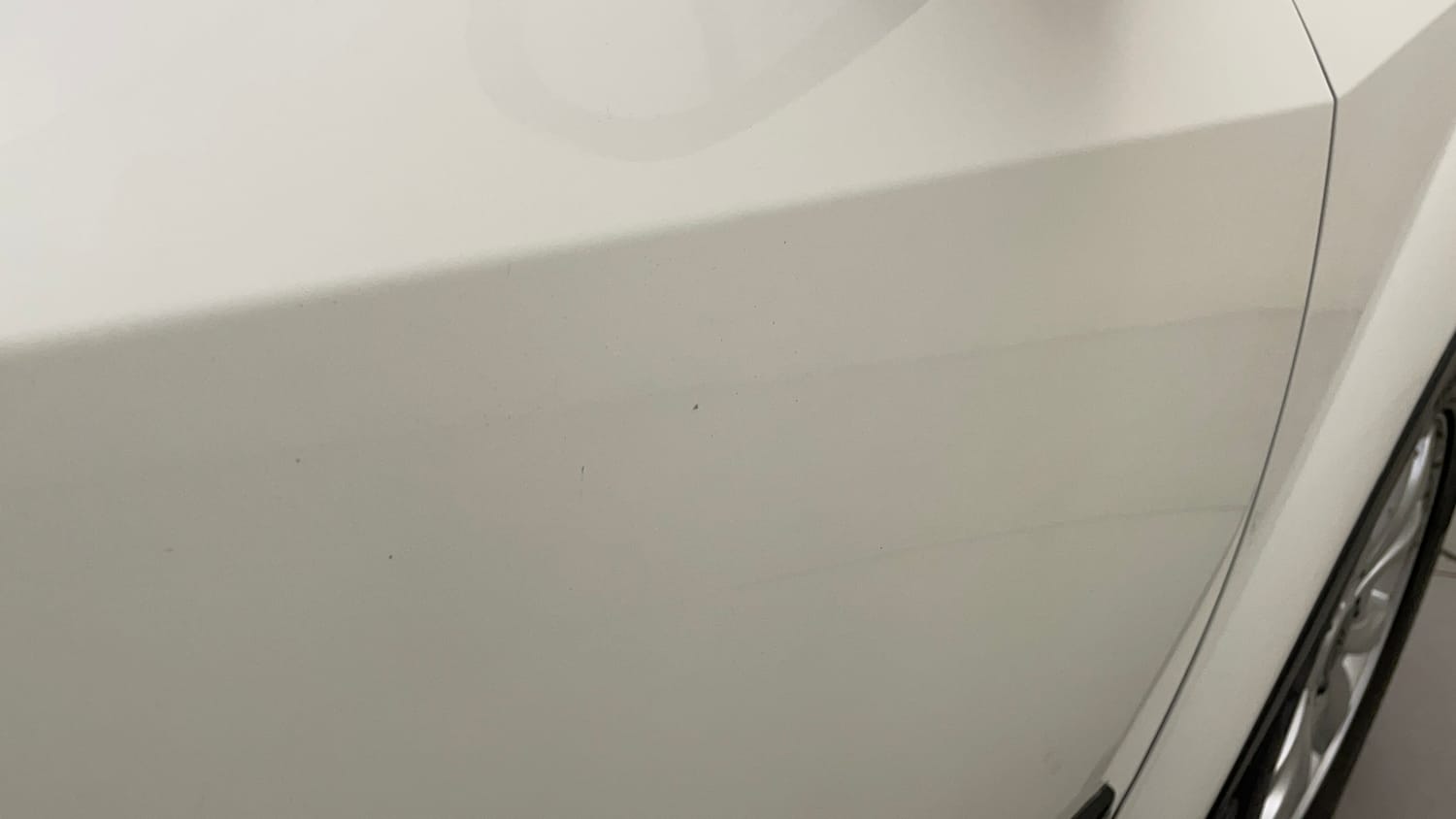 Used 2018 Mahindra XUV500 W9 AT Diesel Automatic dents MINOR SCRATCH