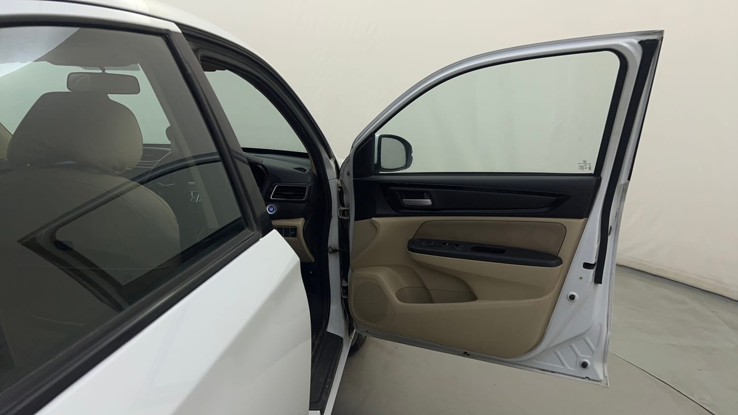 Used 2020 Honda Amaze 1.2 VX CVT Petrol Petrol Automatic interior RIGHT FRONT DOOR OPEN VIEW