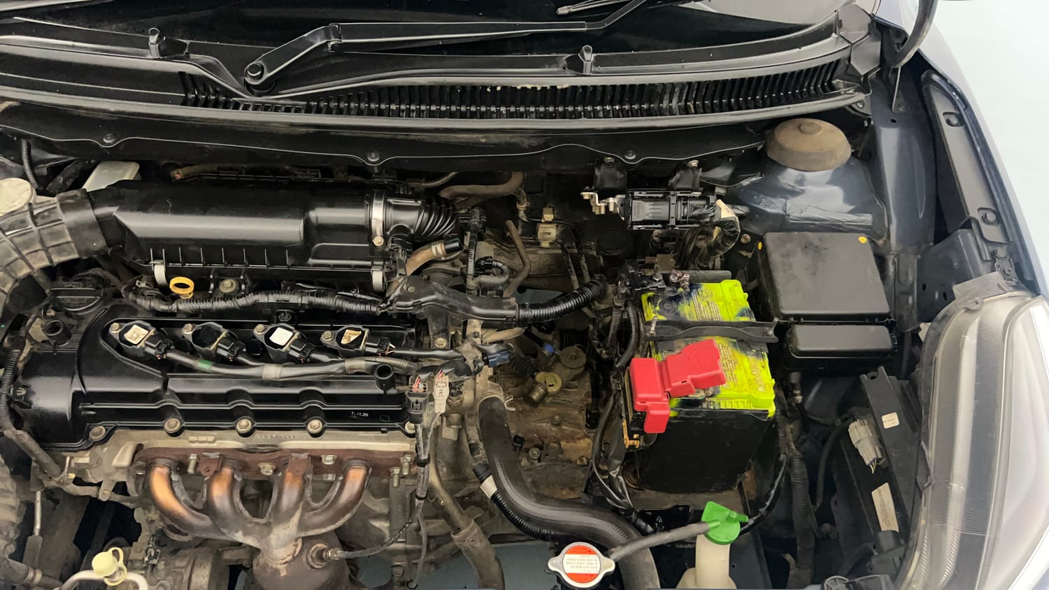 Used 2020 Maruti Suzuki Baleno Alpha Petrol Manual engine ENGINE LEFT SIDE VIEW