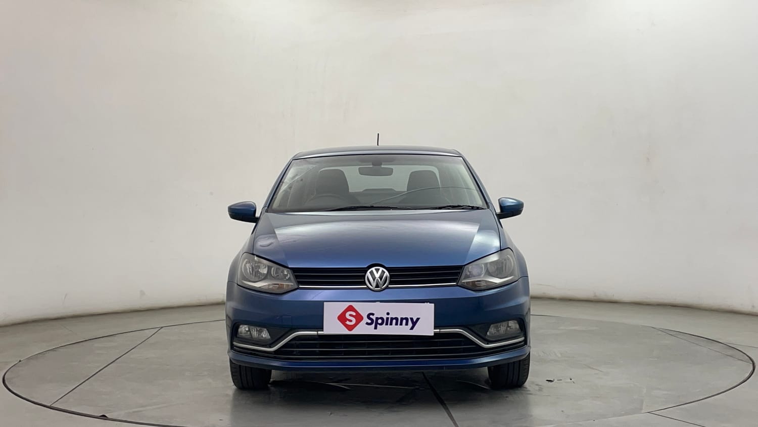 Used 2016 Volkswagen Ameo Highline 1.5L AT Diesel Automatic exterior FRONT VIEW