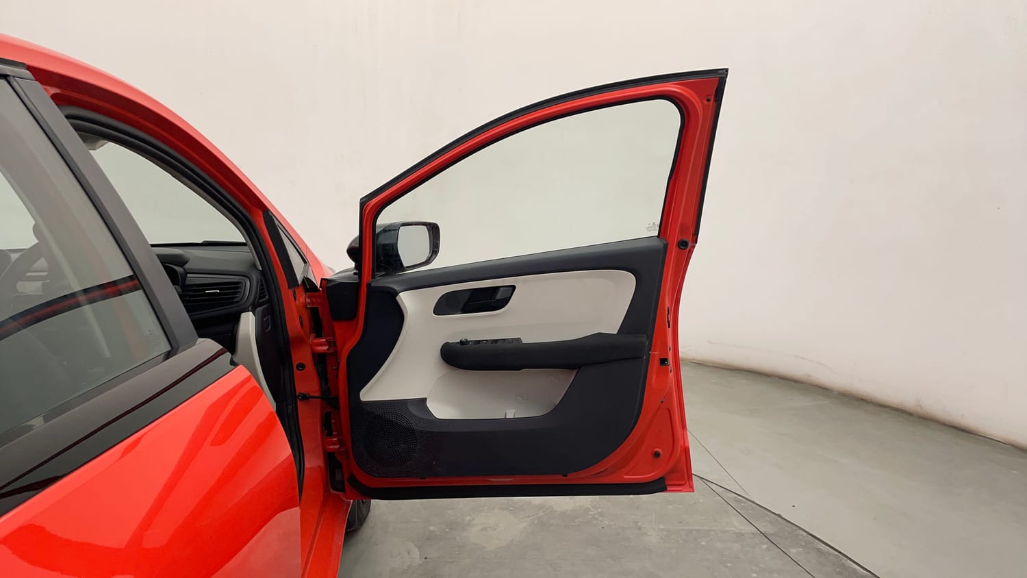 Used 2025 Tata Altroz Pure S Petrol 5AMT Petrol Automatic interior RIGHT FRONT DOOR OPEN VIEW